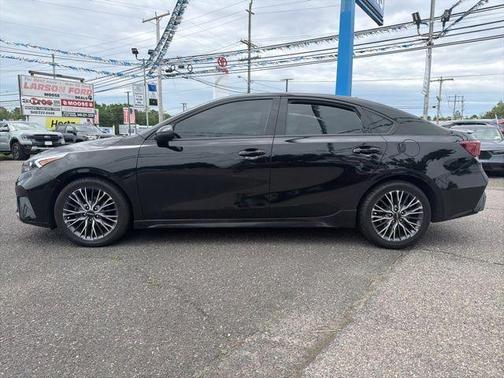 Aurora Black 2023 Kia Forte GT-Line