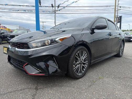 Aurora Black 2023 Kia Forte GT-Line