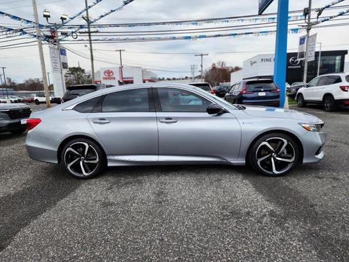 2022 Honda Accord Hybrid Base