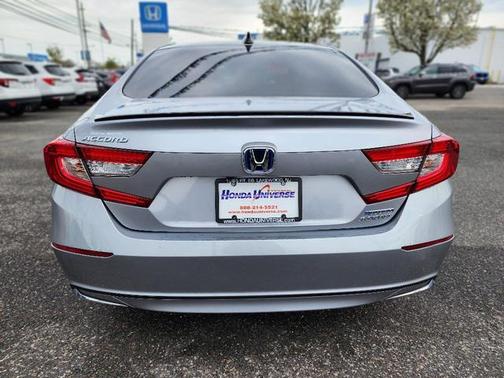 2022 Honda Accord Hybrid Base
