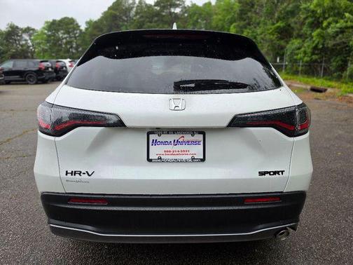 Platinum White Pearl 2026 Honda HR-V AWD Sport