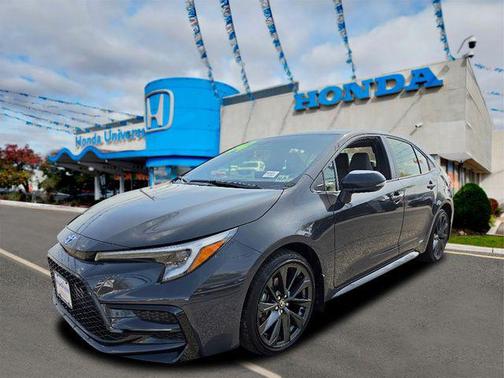 2024 Toyota Corolla Hybrid SE