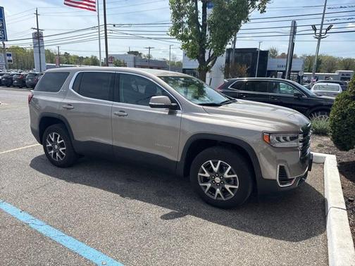 2022 GMC Acadia FWD SLE