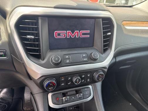 2022 GMC Acadia FWD SLE