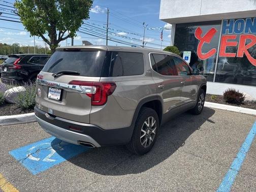 2022 GMC Acadia FWD SLE