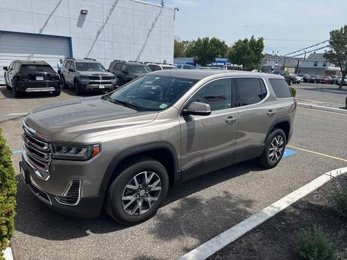 2022 GMC Acadia FWD SLE
