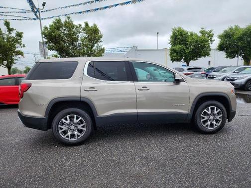 2022 GMC Acadia FWD SLE