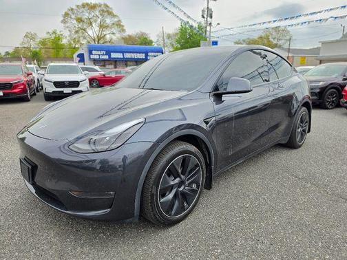 Stealth Grey 2024 Tesla Model Y Long Range Dual Motor All-Wheel Drive