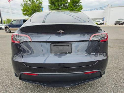Stealth Grey 2024 Tesla Model Y Long Range Dual Motor All-Wheel Drive