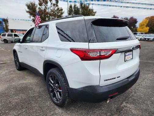 2021 Chevrolet Traverse RS