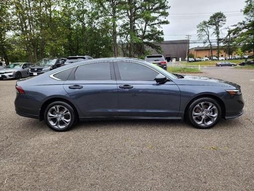 2023 Honda Accord EX 1.5T