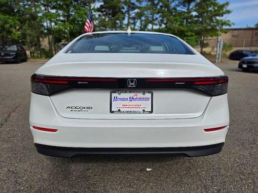 Platinum White Pearl 2024 Honda Accord EX