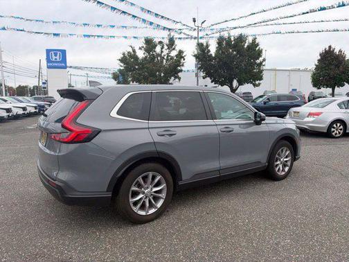 sparkle silver alloy metallic 2025 Honda CR-V EX AWD