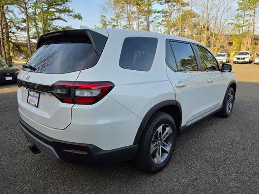 Platinum White Pearl 2025 Honda Pilot EX-L