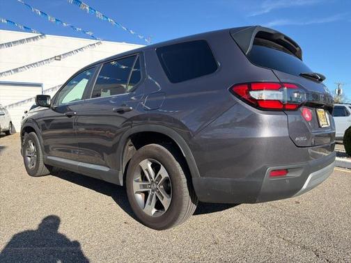 2023 Honda Pilot AWD EX-L 7 Passenger