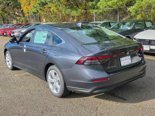 2025 Honda Accord LX 1.5T