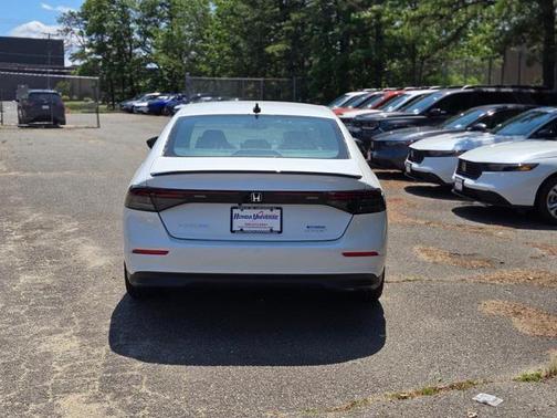 2025 Honda Accord Hybrid Base