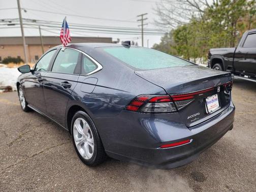 2025 Honda Accord LX 1.5T