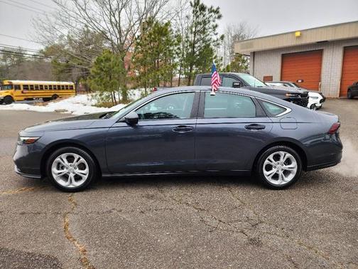 2025 Honda Accord LX 1.5T