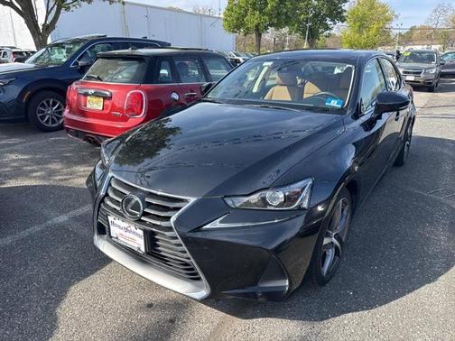 2018 Lexus IS 300 Base