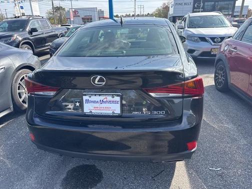 2018 Lexus IS 300 Base