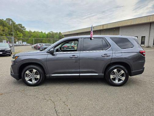 Modern Steel Metallic 2023 Honda Pilot AWD EX-L 7 Passenger