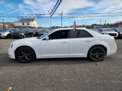 2021 Chrysler 300 S