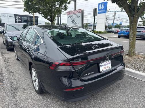 2023 Honda Accord LX 1.5T
