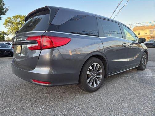 Modern Steel Metallic 2024 Honda Odyssey EX-L