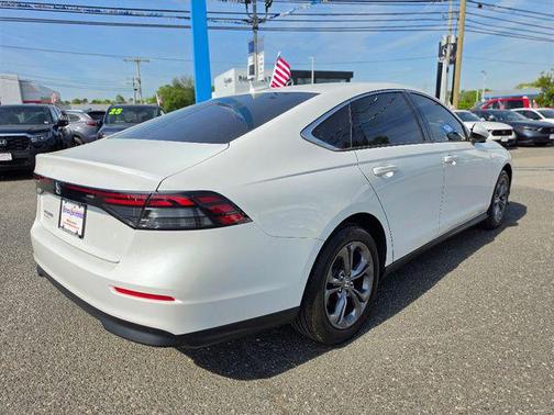 Platinum White Pearl 2024 Honda Accord EX