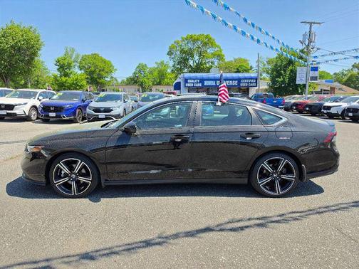 Crystal Black Pearl 2024 Honda Accord Hybrid Sport