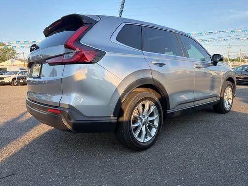 Lunar Silver Metallic 2024 Honda CR-V EX AWD