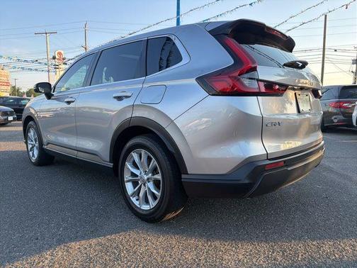 Lunar Silver Metallic 2024 Honda CR-V EX AWD