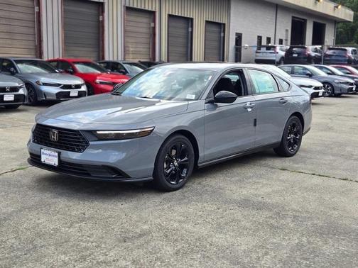 2025 Honda Accord Sport SE 1.5T