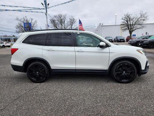 Platinum White Pearl 2021 Honda Pilot AWD Special Edition