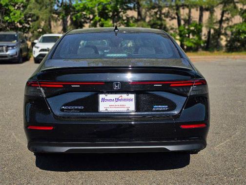 Crystal Black Pearl 2024 Honda Accord Hybrid Sport