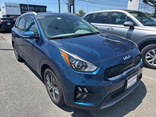 2022 Kia Niro Plug-In Hybrid EX