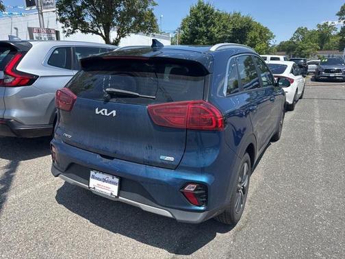 2022 Kia Niro Plug-In Hybrid EX