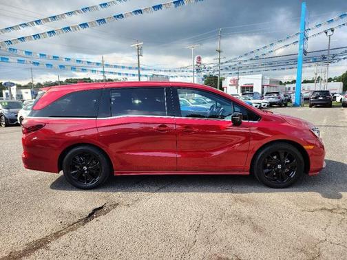 2023 Honda Odyssey Sport