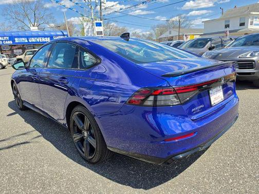 Still Night Pearl 2025 Honda Accord Hybrid Sport-L