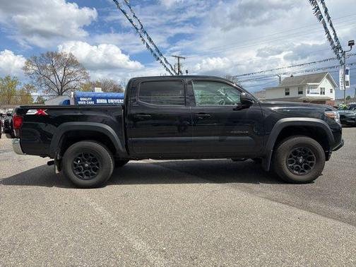 Black 2023 Toyota Tacoma SR5
