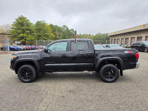 Black 2023 Toyota Tacoma SR5