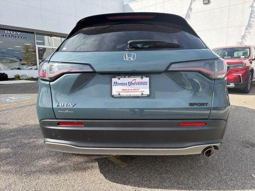 Nordic Forest Pearl 2024 Honda HR-V AWD Sport