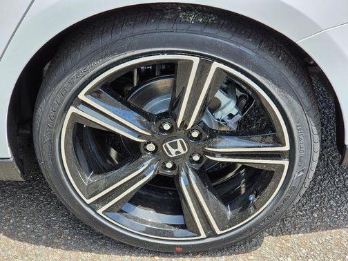 Platinum White Pearl 2026 Honda Accord SE