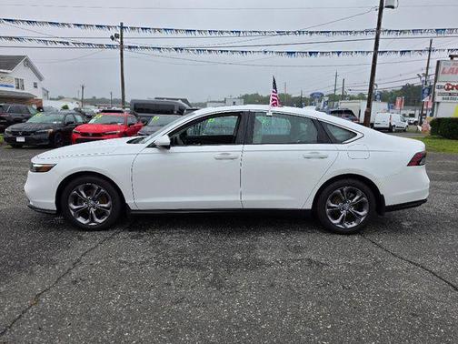 Platinum White Pearl 2024 Honda Accord EX