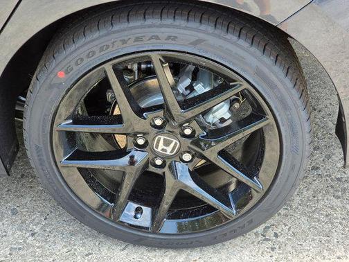 Crystal Black 2026 Honda Civic Sport