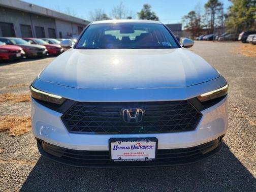 2025 Honda Accord LX 1.5T