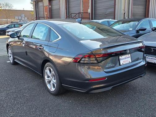 2025 Honda Accord LX 1.5T