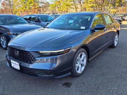 2025 Honda Accord LX 1.5T