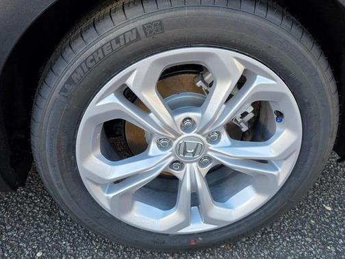 2025 Honda Accord LX 1.5T